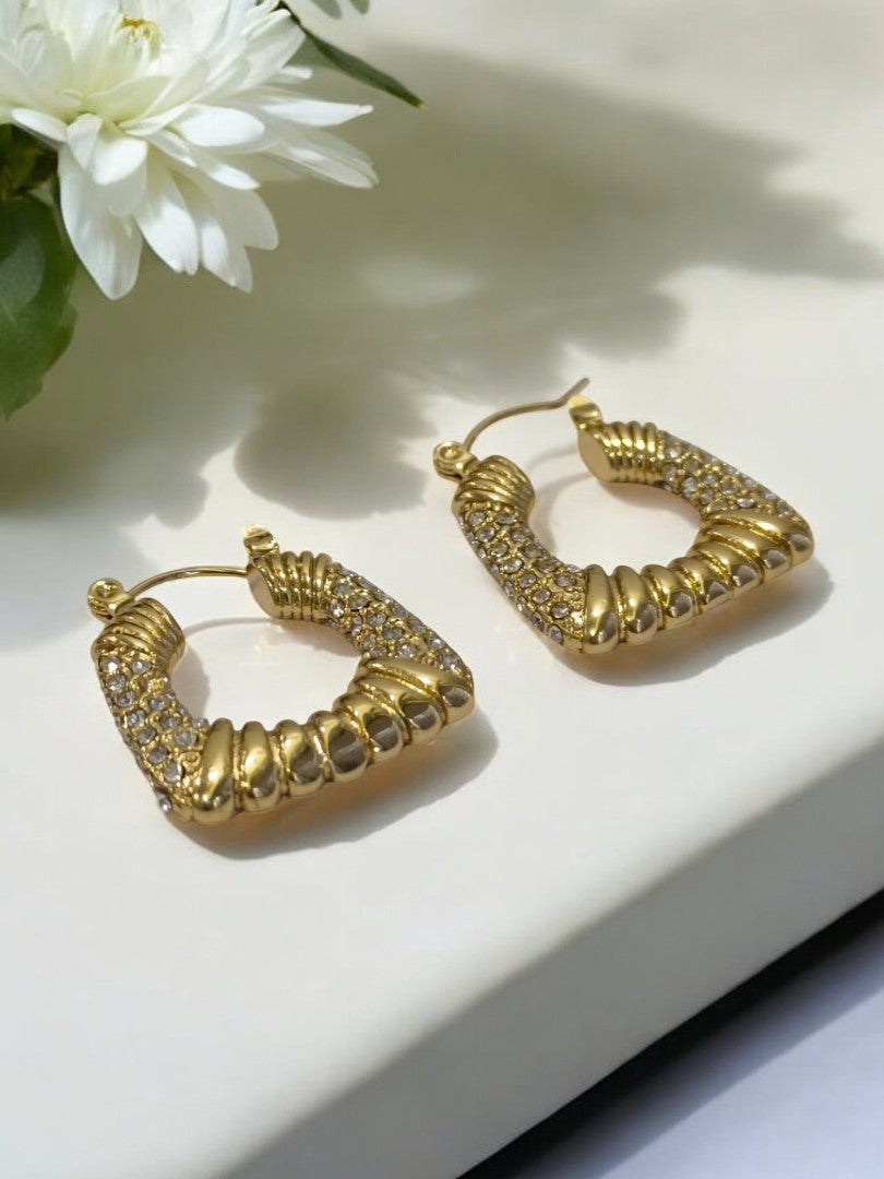 GOLDEN LINE VANYA EARRINGS