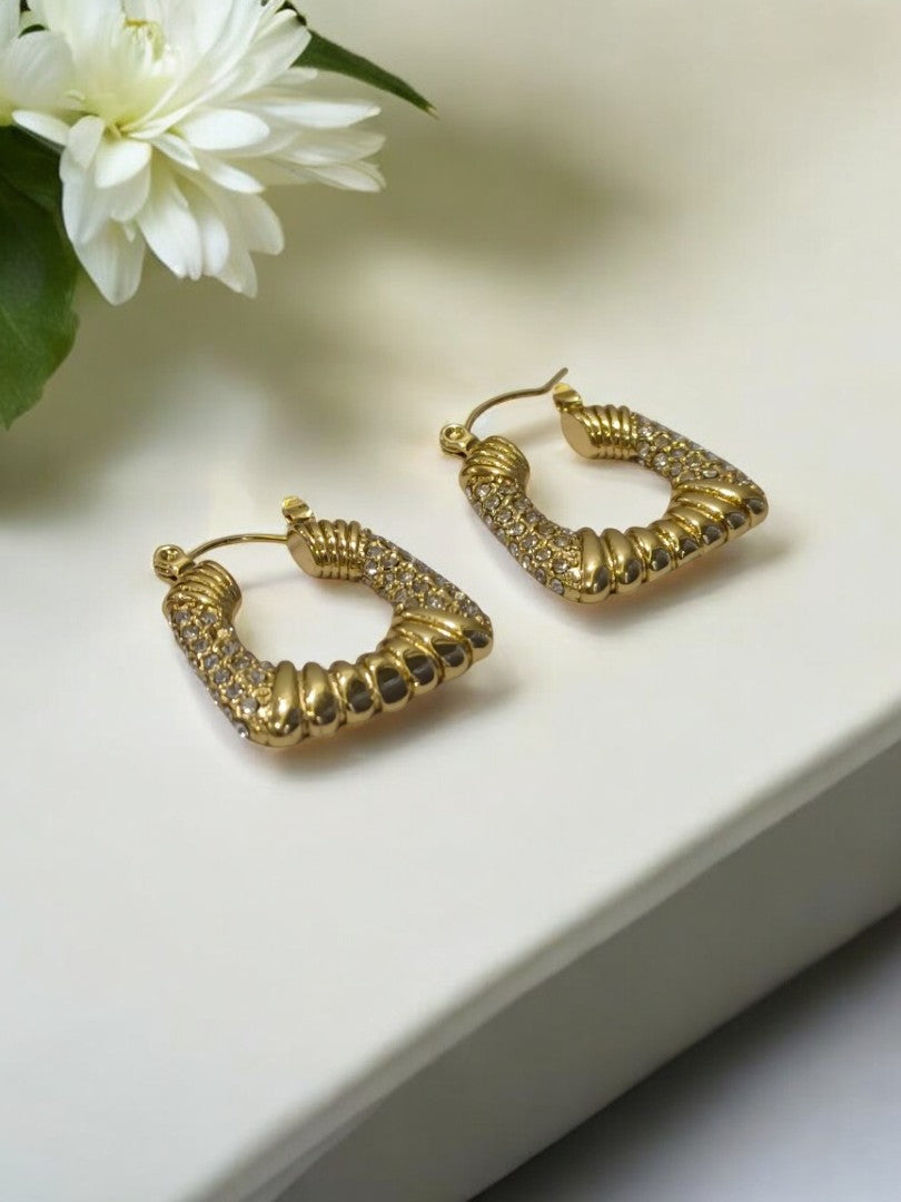 GOLDEN LINE VANYA EARRINGS