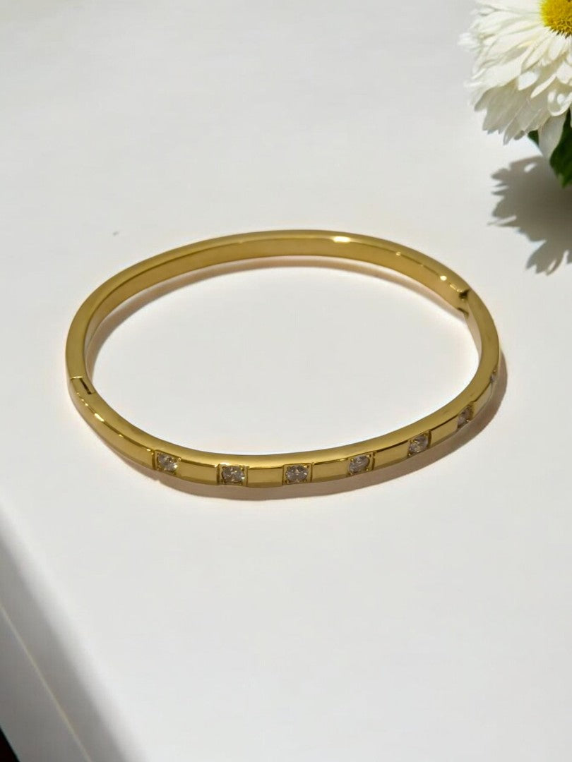 STATEMENT DIAMOND SETTING BRACELET