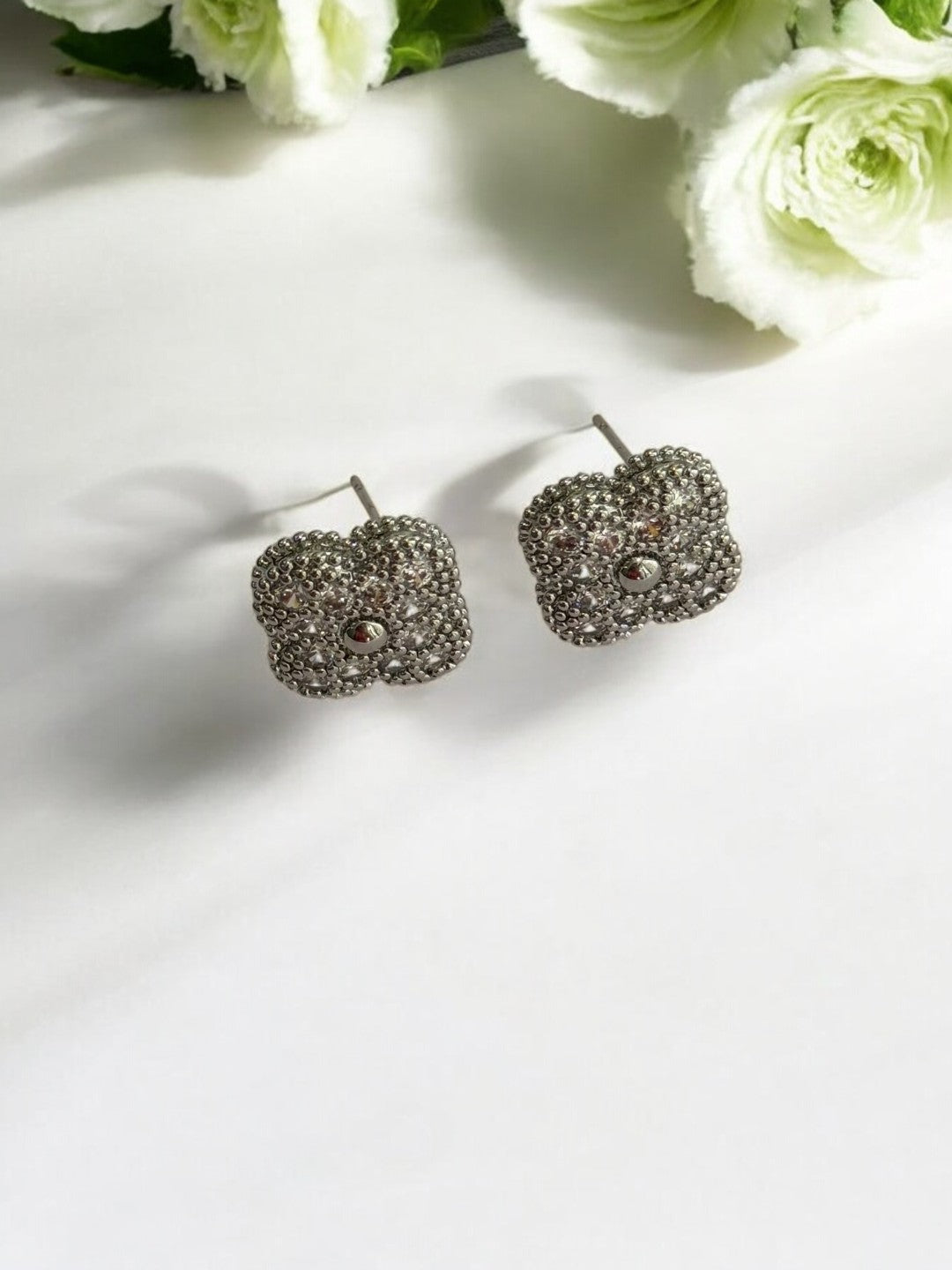 SILVER DIAMOND CLOVER GRISHMAK EARRINGS