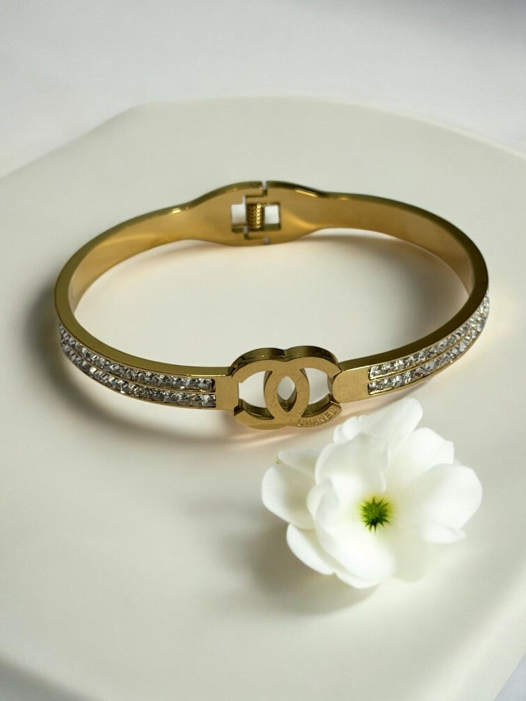 GOLDEN OAKLYNN BRACELET
