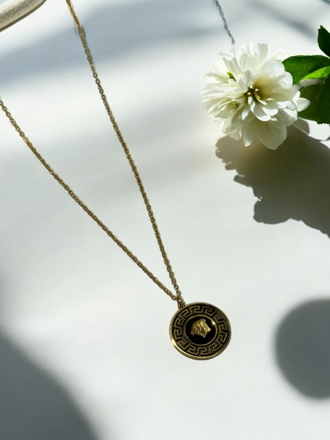 BLACK ERIC NECKLACE