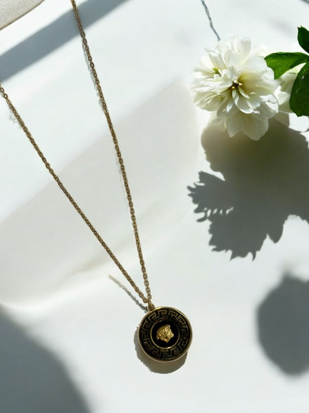BLACK ERIC NECKLACE