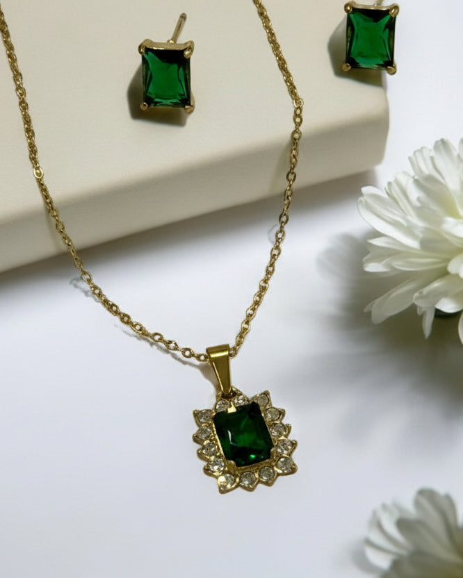 GREEN DIAMOND MICAHYN NECKLACE AND EARRINGS (COMBO)