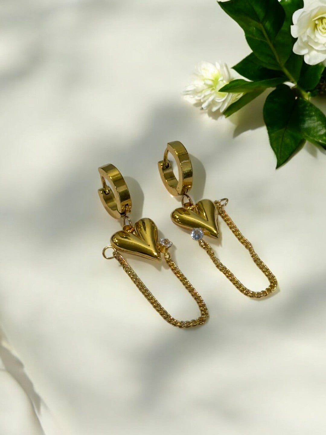 GOLDEN HEART BASTAIN EARRINGS