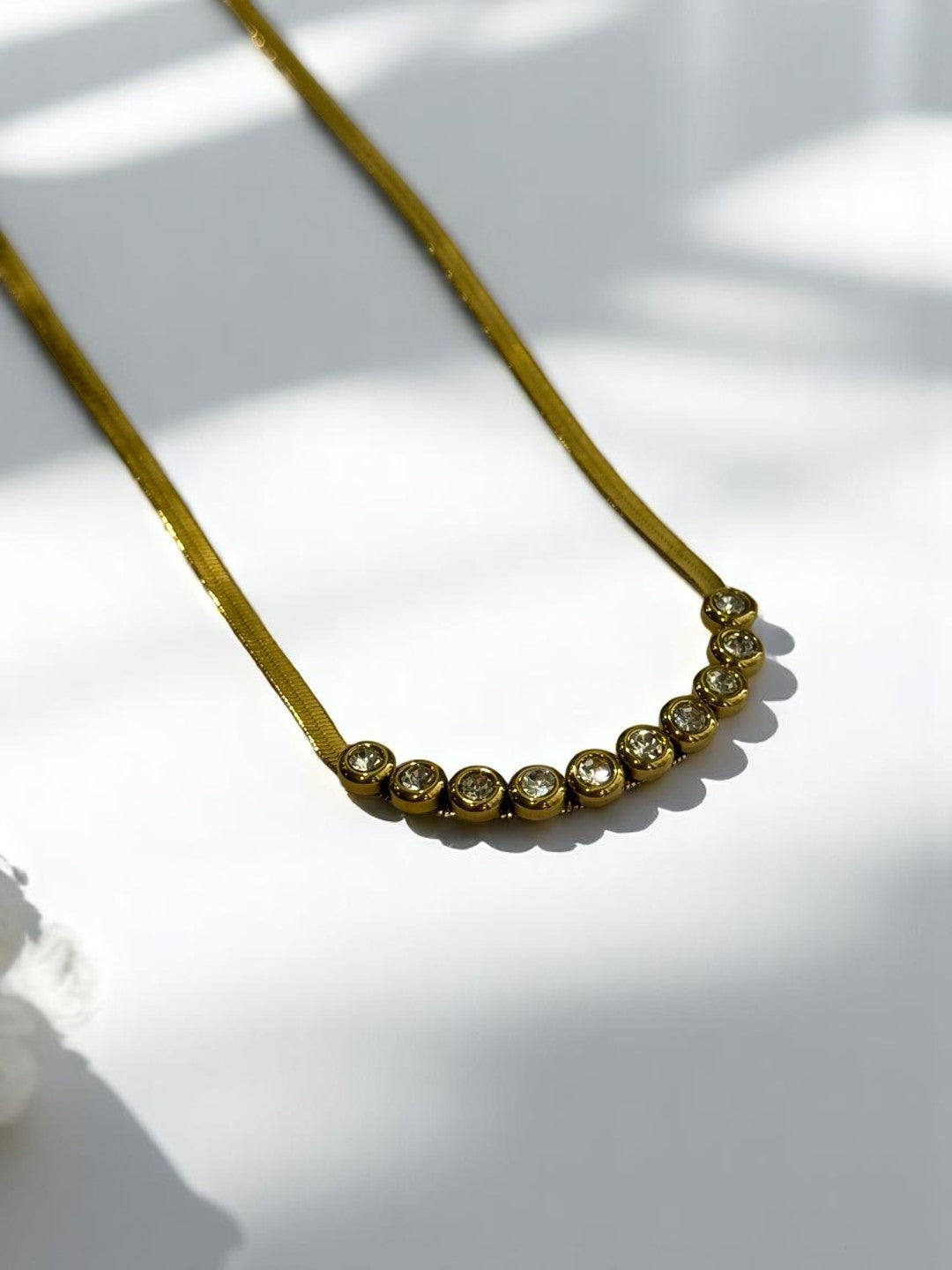 GOLDEN DIAMOND EVAN NECKLACE