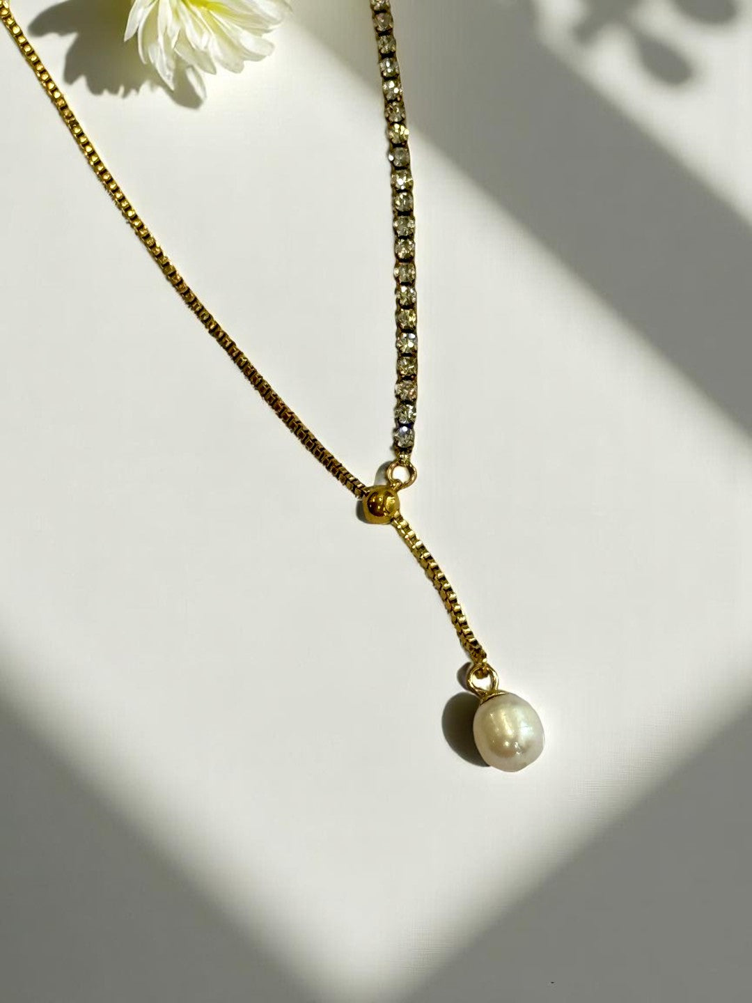 GOLDEN DIAMOND PEARL WESTON NECKLACE