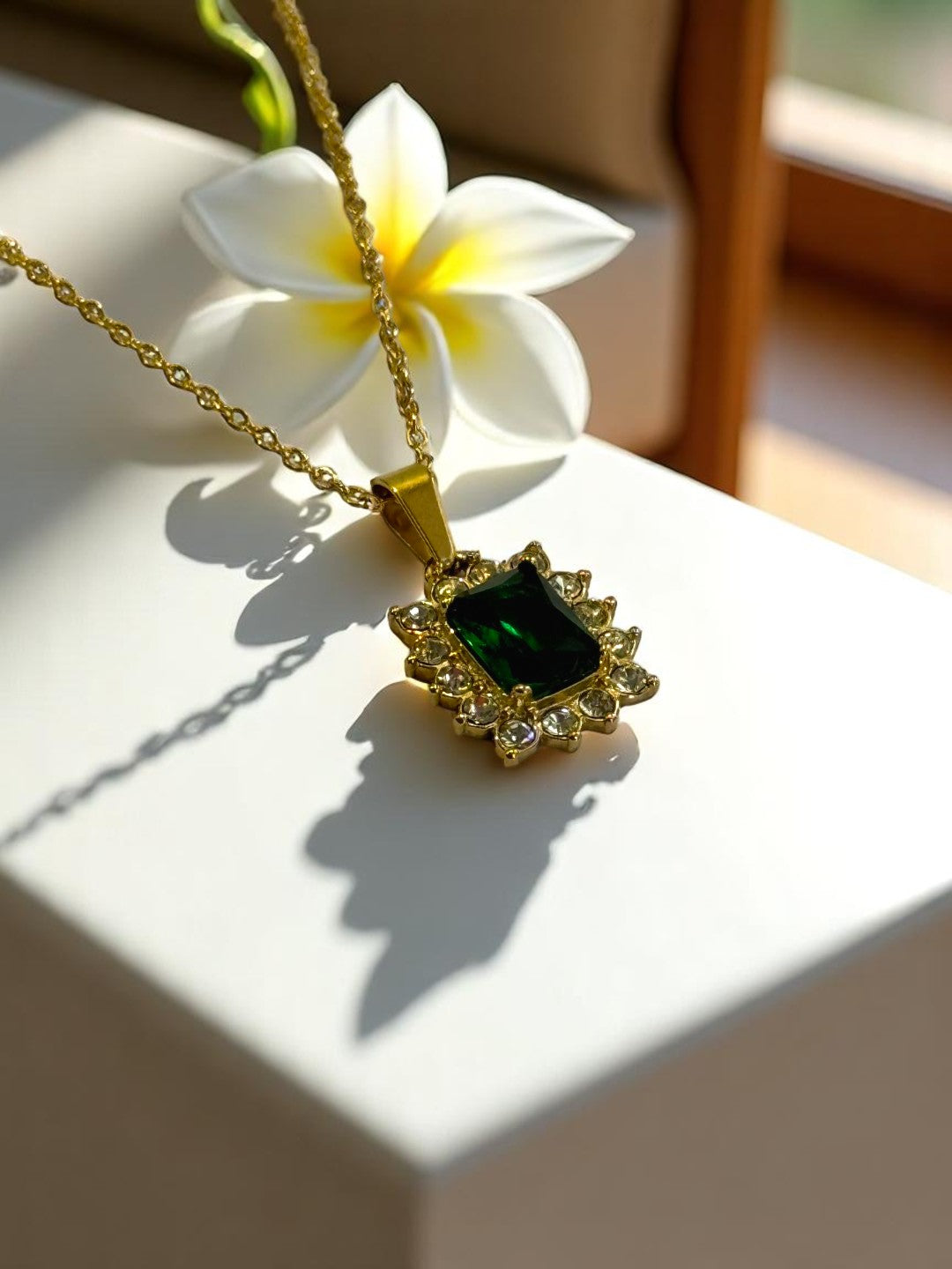 GREEN DIAMOND MICAHYN NECKLACE