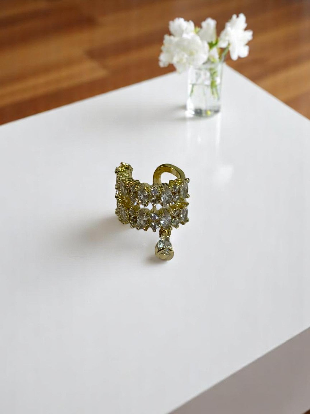 GOLDEN DIAMOND KAYDEN EAR CUFF