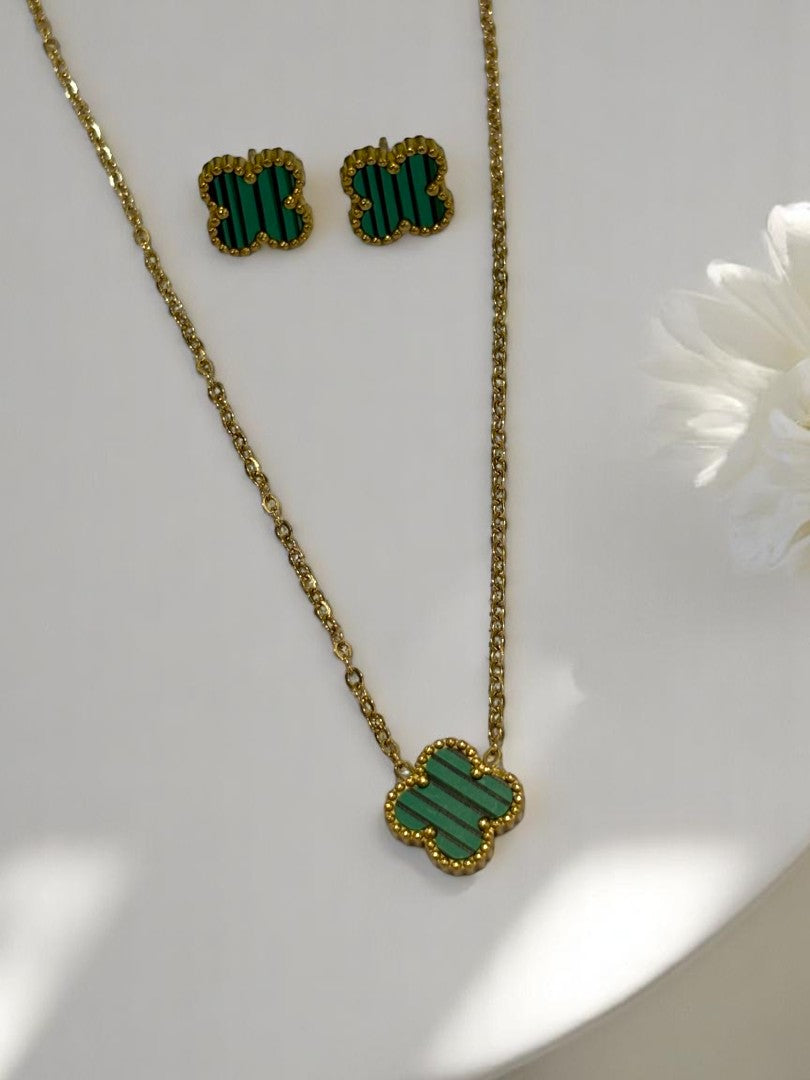 GREEN CLOVER JACK NECKLACE