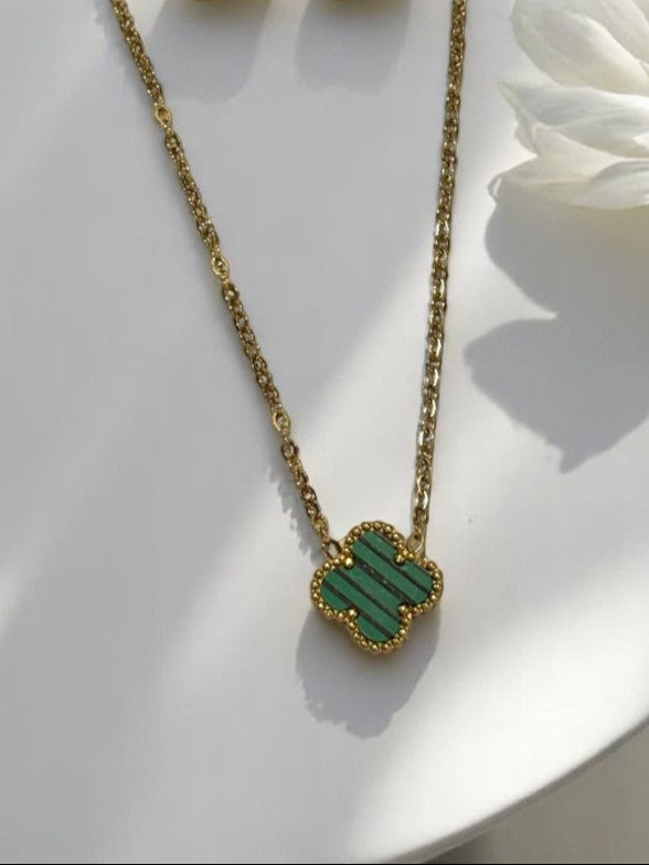 GREEN CLOVER JACK ONLY NECKLACE