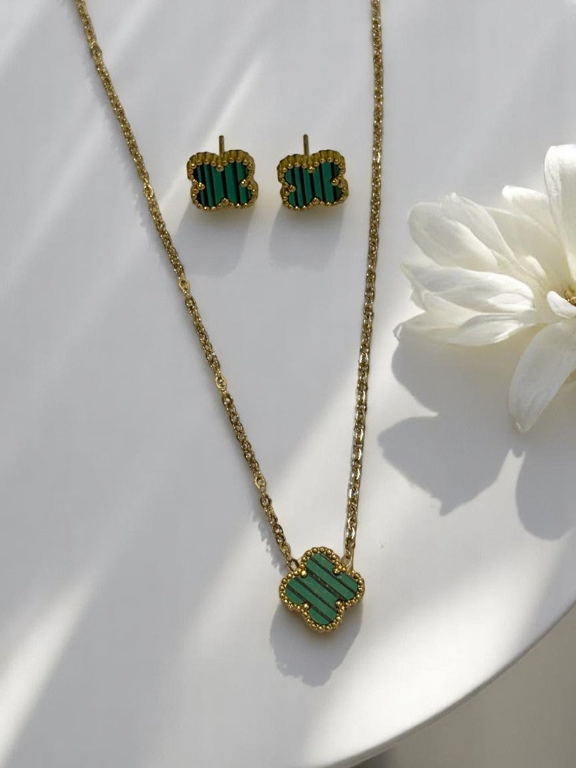 GREEN CLOVER JACK NECKLACE