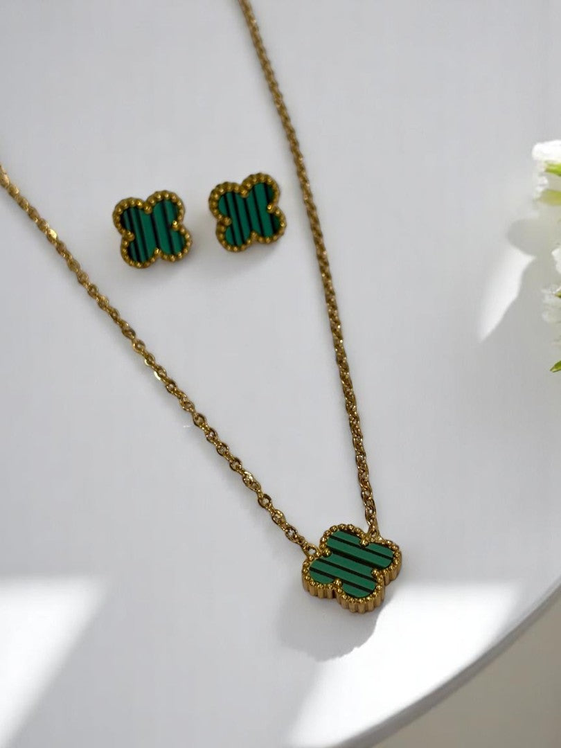 GREEN CLOVER JACK NECKLACE