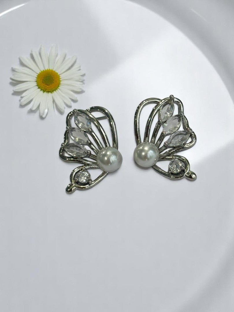SILVER DIAMOND BUTTERFLY RYKER EARRINGS