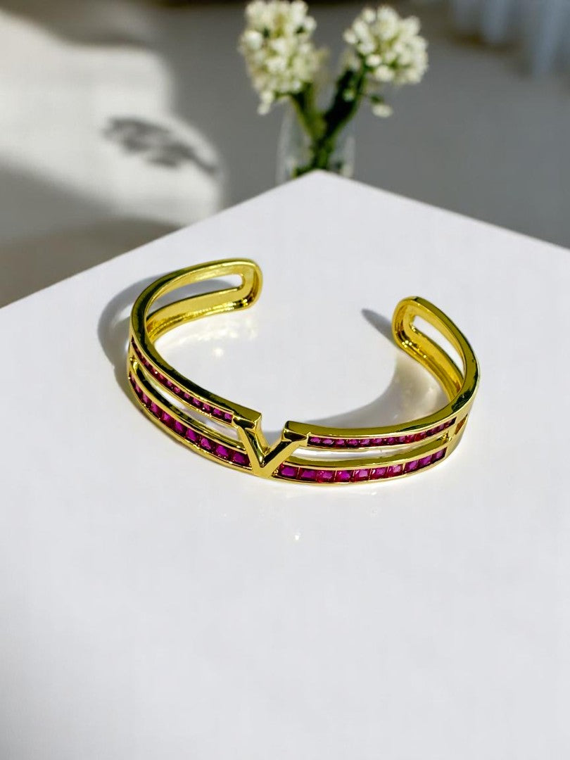 PINK DIAMOND VALENTINO DOMINIC BRACELET (CUFF)