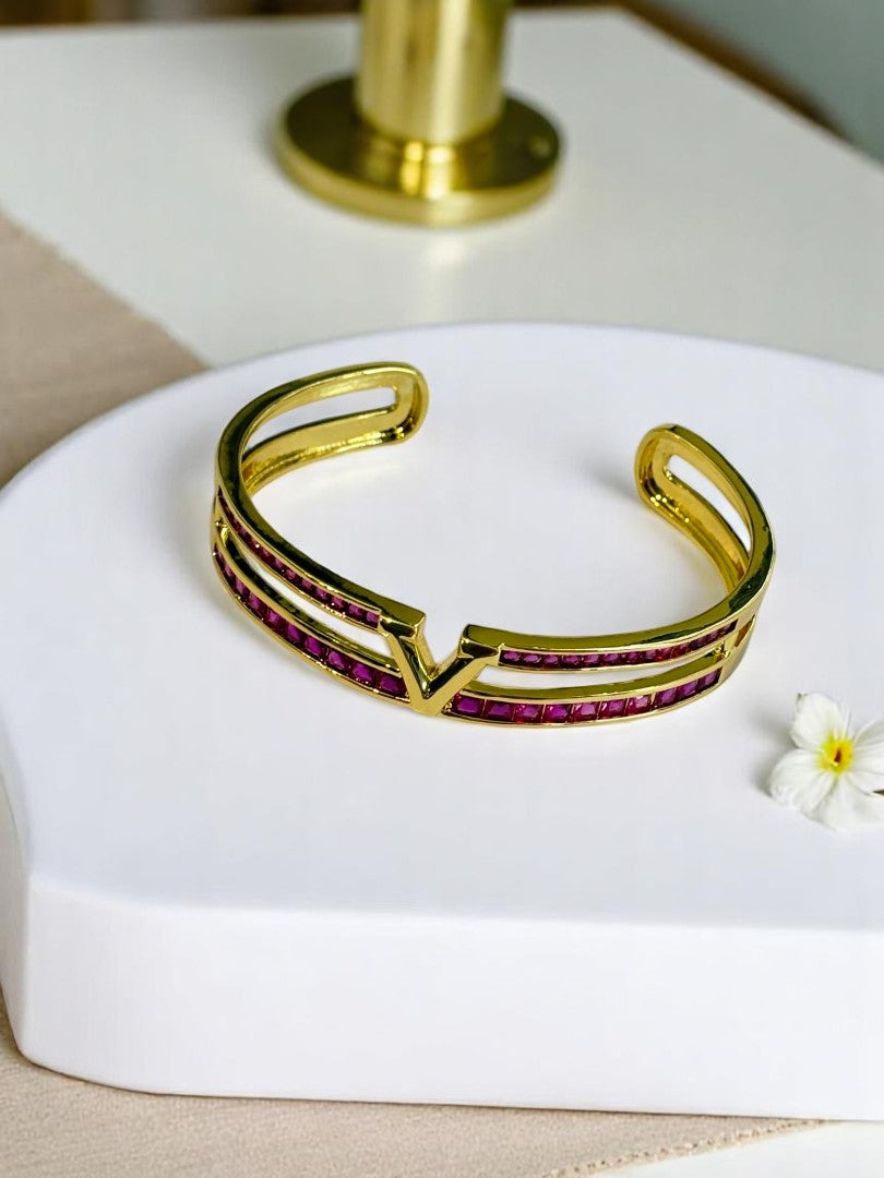 PINK DIAMOND VALENTINO DOMINIC BRACELET (CUFF)