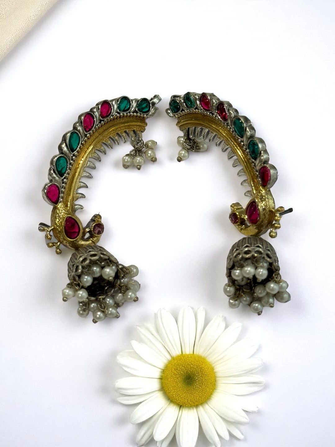 MULTI JUHI GERMAN SILVER EAR CUFF