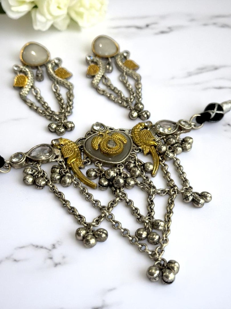 WHITE SHANI GERMAN SILVER JEWELLERY SET