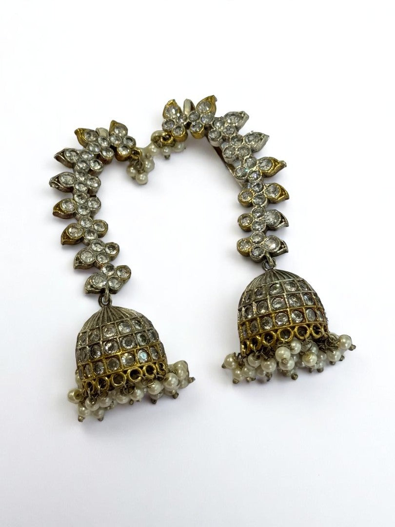 WHITE HEZHU GERMAN SILVER EAR CUFF
