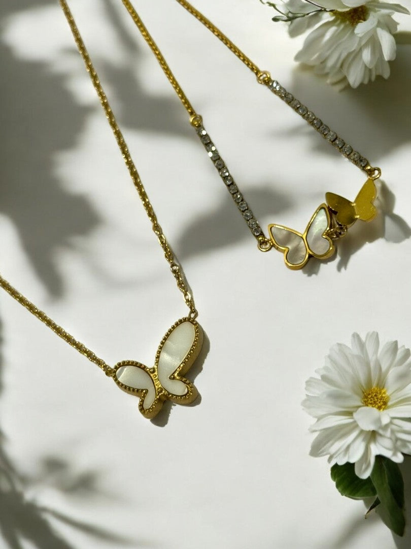 WHITE BUTTERFLY EVERETTY NECKLACE AND BRACELET (COMBO)