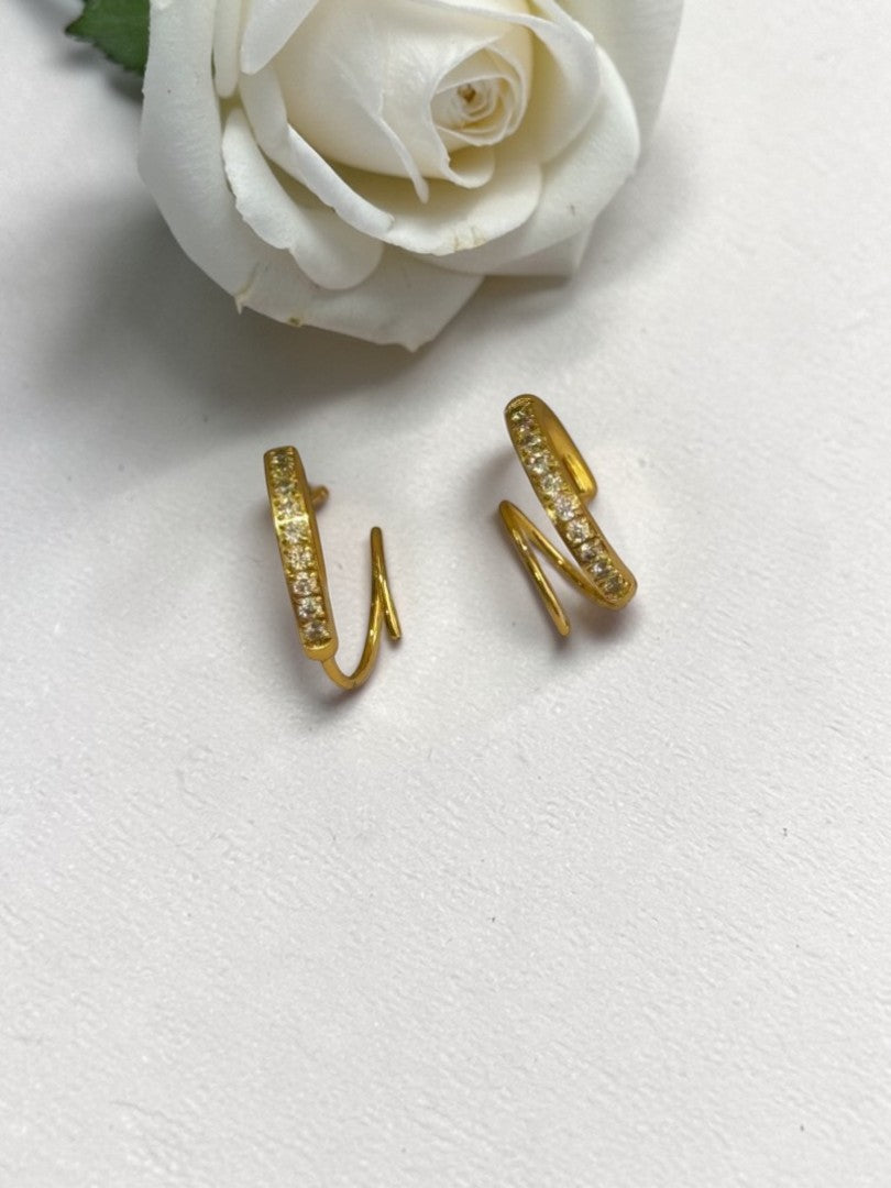 GOLDEN DIAMOND ZIVI EARRINGS