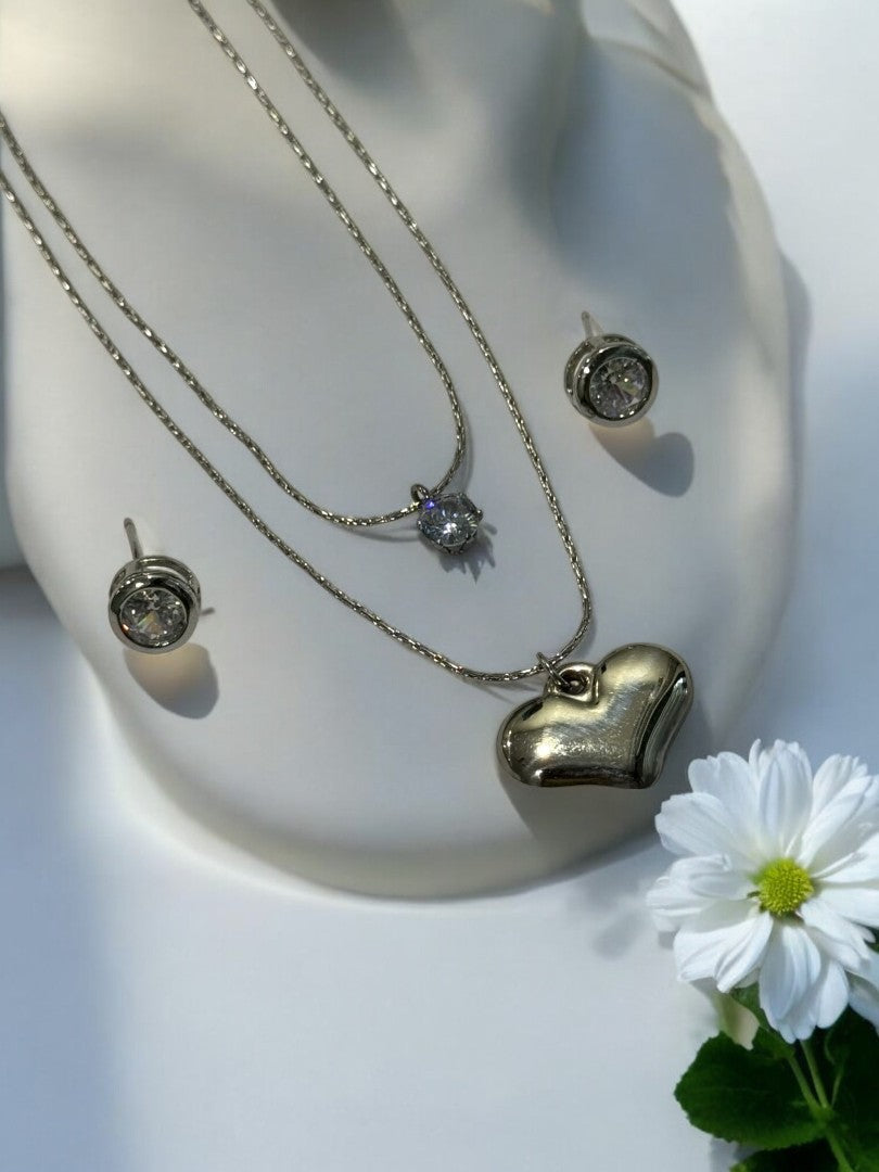 SILVER HEART SHANEY NECKLACE