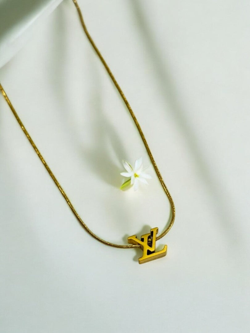 GOLDEN TANNER NECKLACE