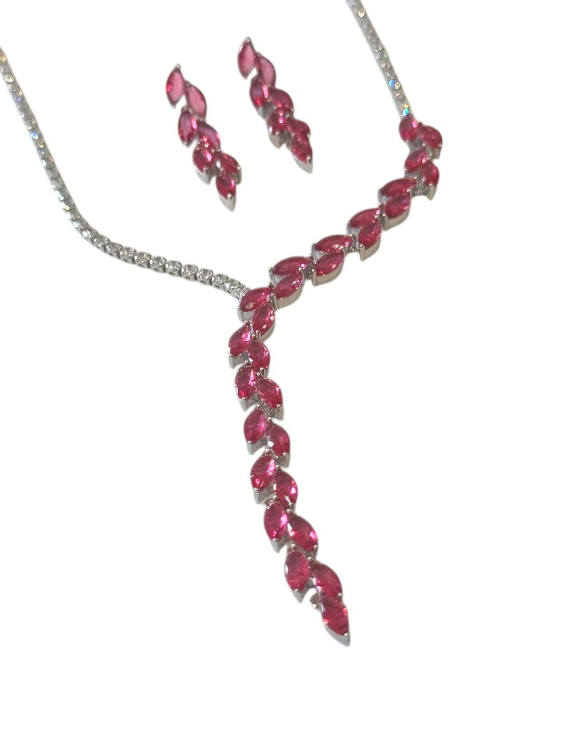 WINE DIAMOND MADELYN NECKLACE SET