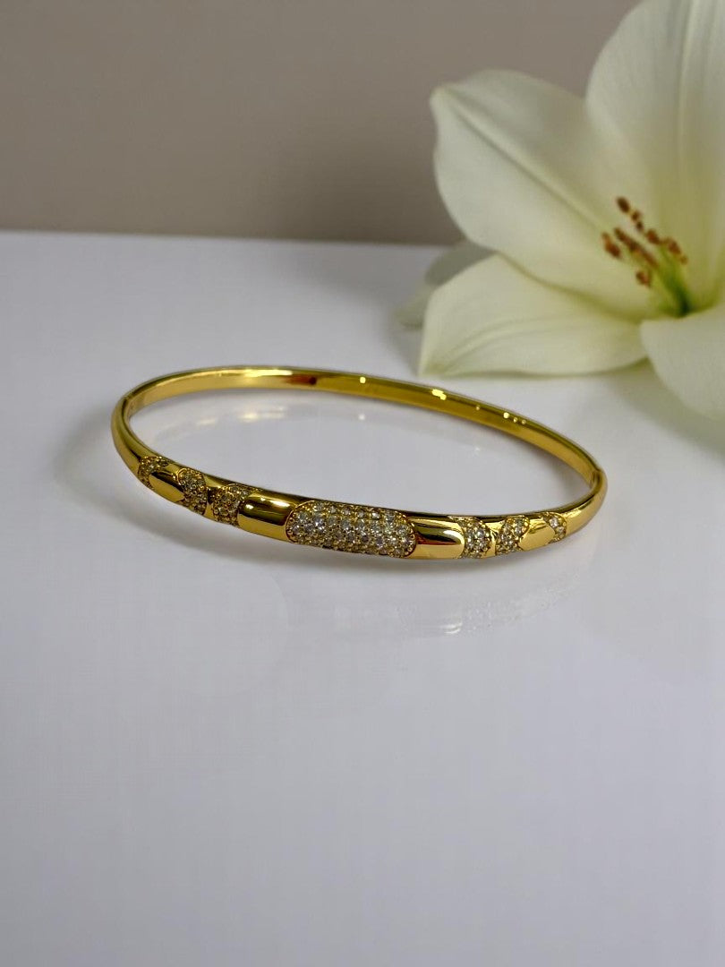 GOLDEN DIAMOND EORGE BRACELET