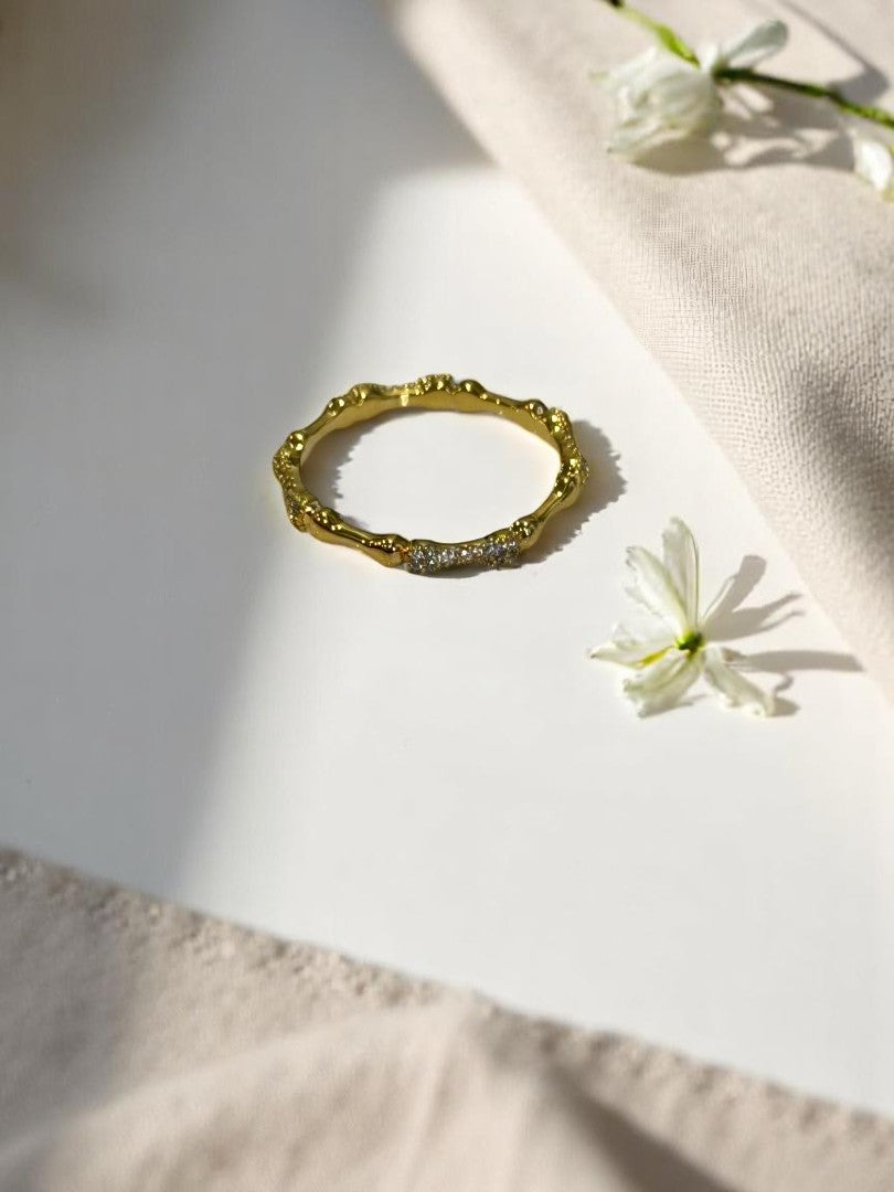 GOLD DIAMOND AADARSHI RING