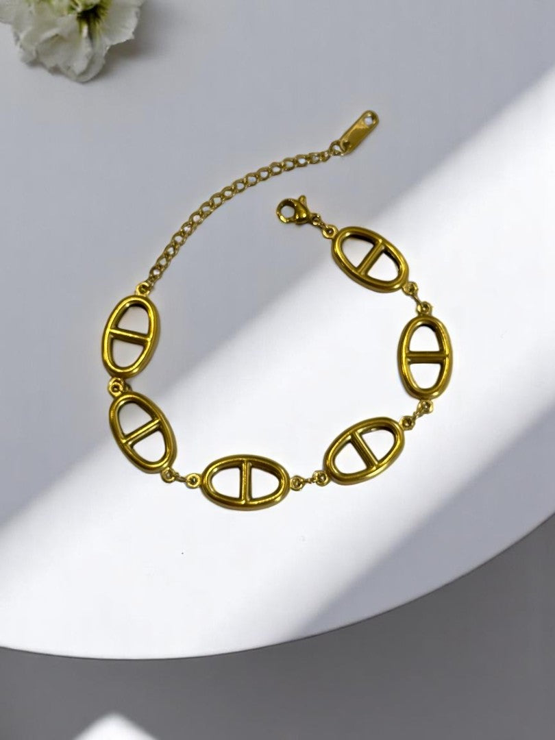 GOLDEN CD KYRIE BRACELET