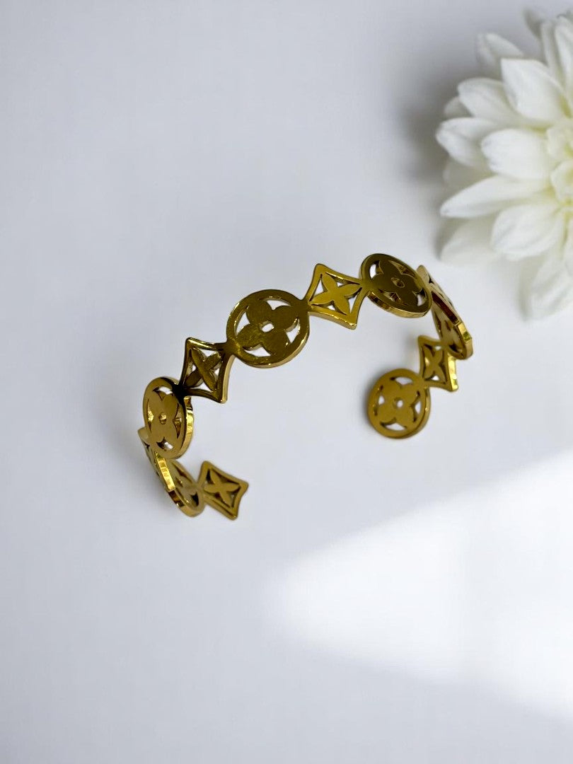 GOLDEN LV ATTICUS BRACELET (CUFF)