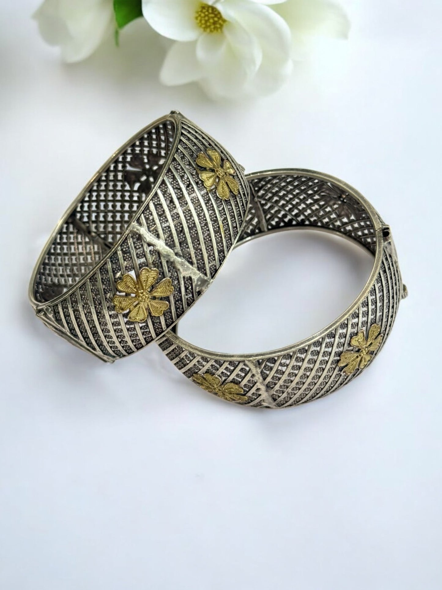 KAASHI GERMAN SILVER BANGLE