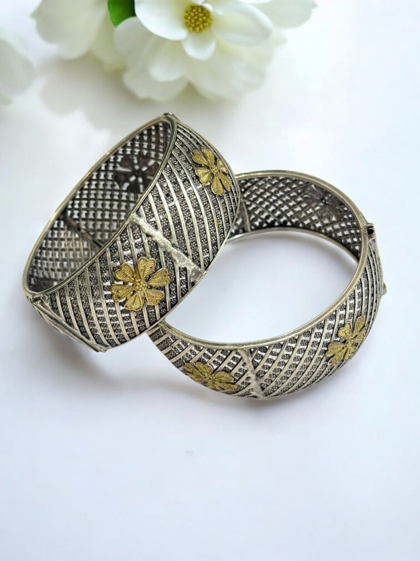 KAASHI GERMAN SILVER BANGLE