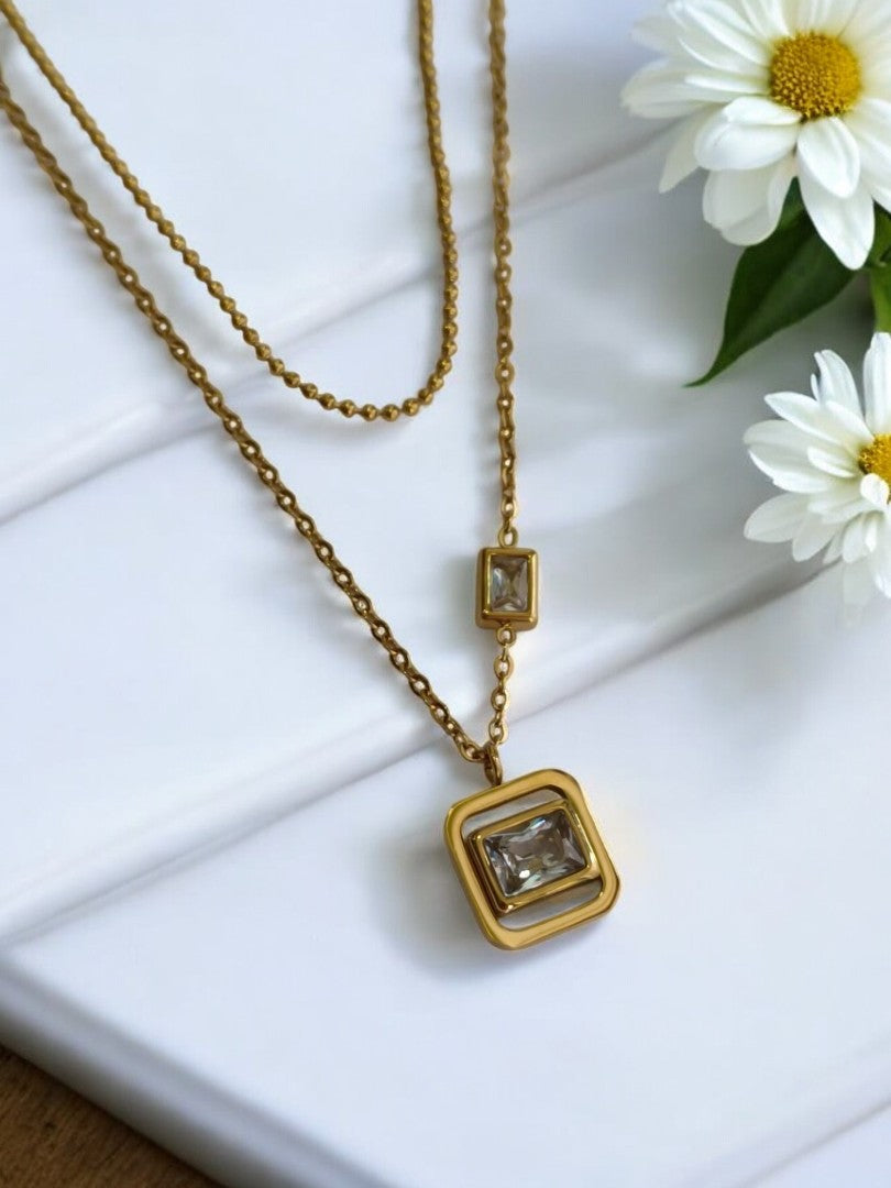 GOLDEN LAYERED DIAMOND CHAIN