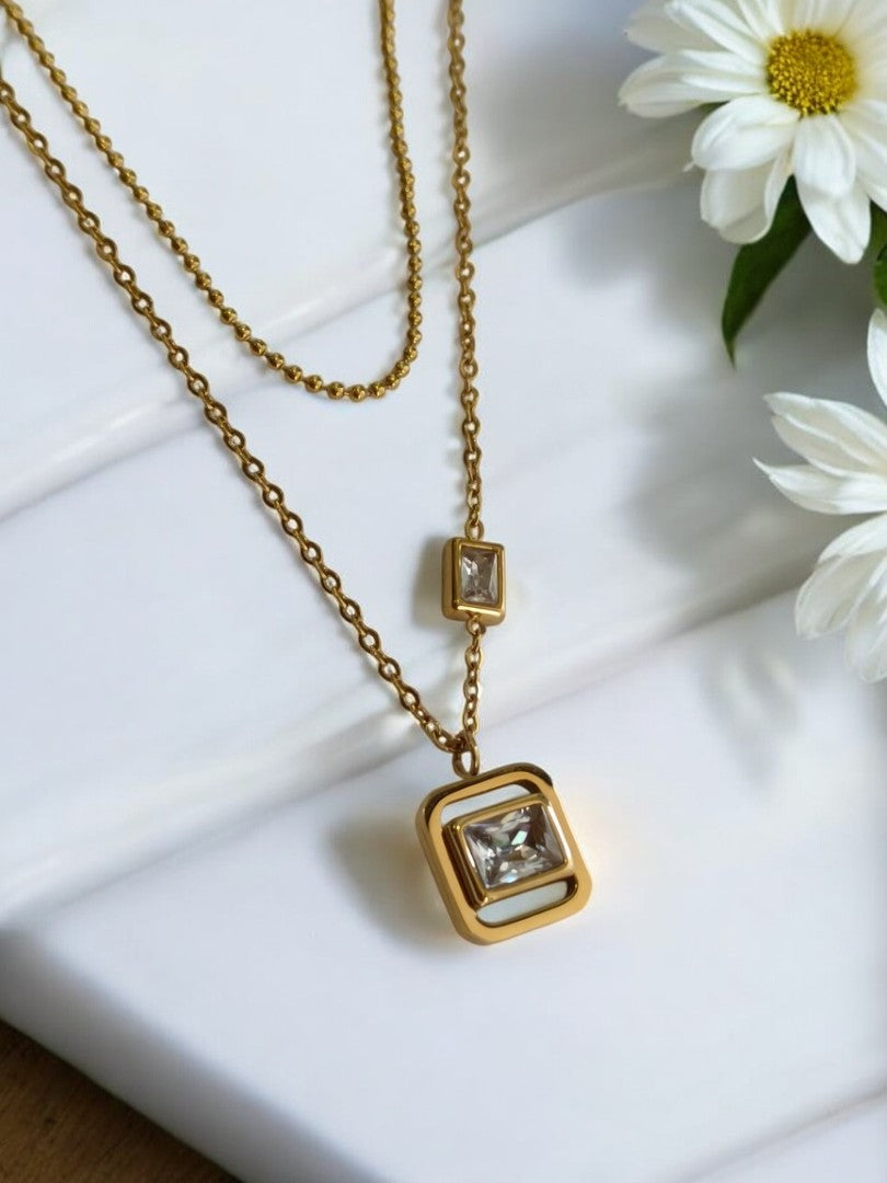 GOLDEN LAYERED DIAMOND CHAIN