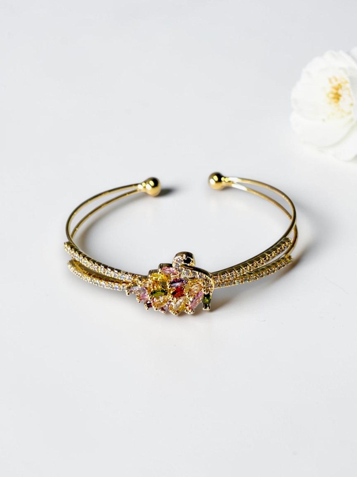 MULTI DIAMOND SWAAN ELSIE BRACELET (CUFF)