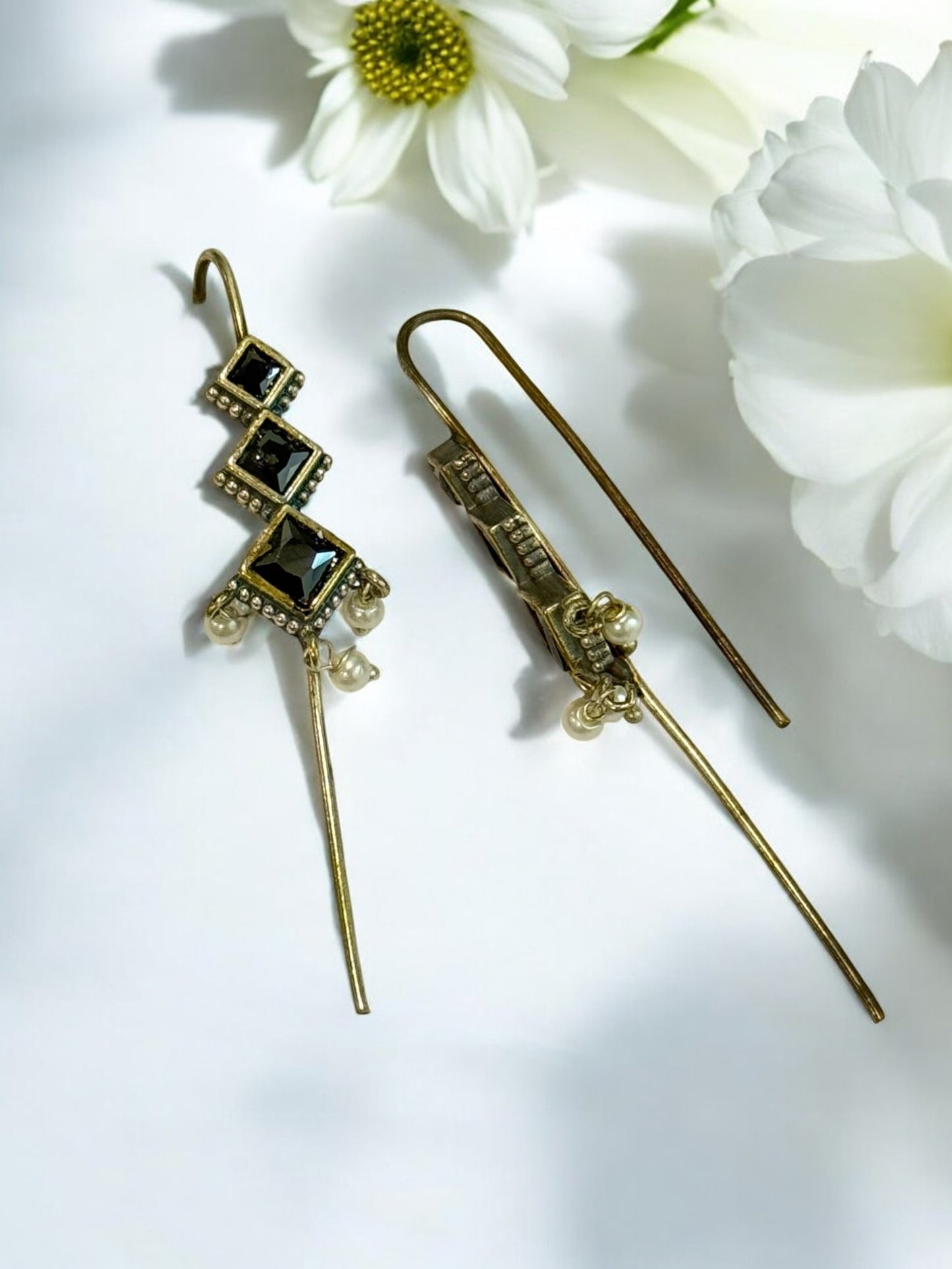 MULTI IRYA GERMAN SILVER EAR CUFF