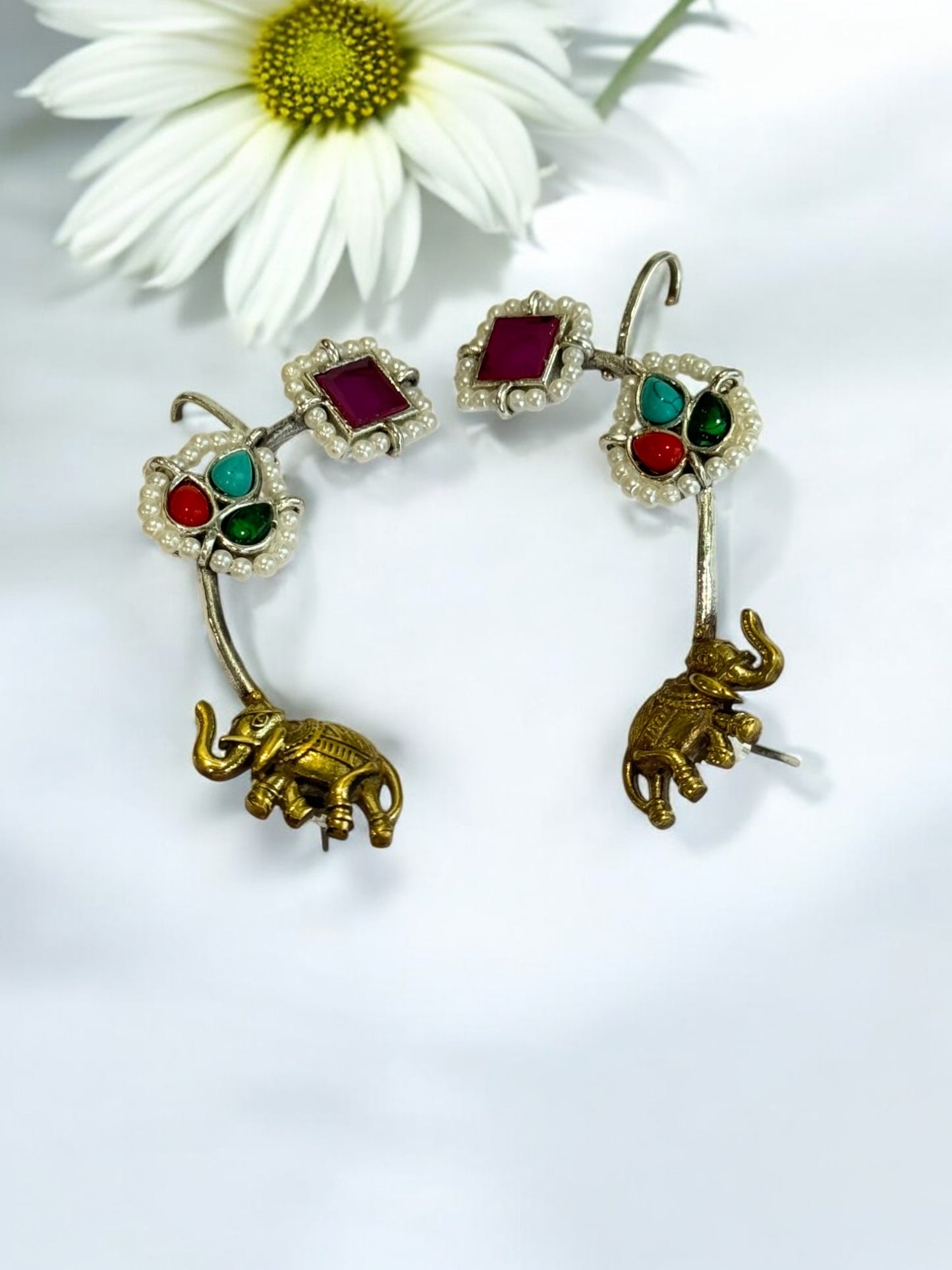 MULTI TARIKA GERMAN SILVER EAR CUFF
