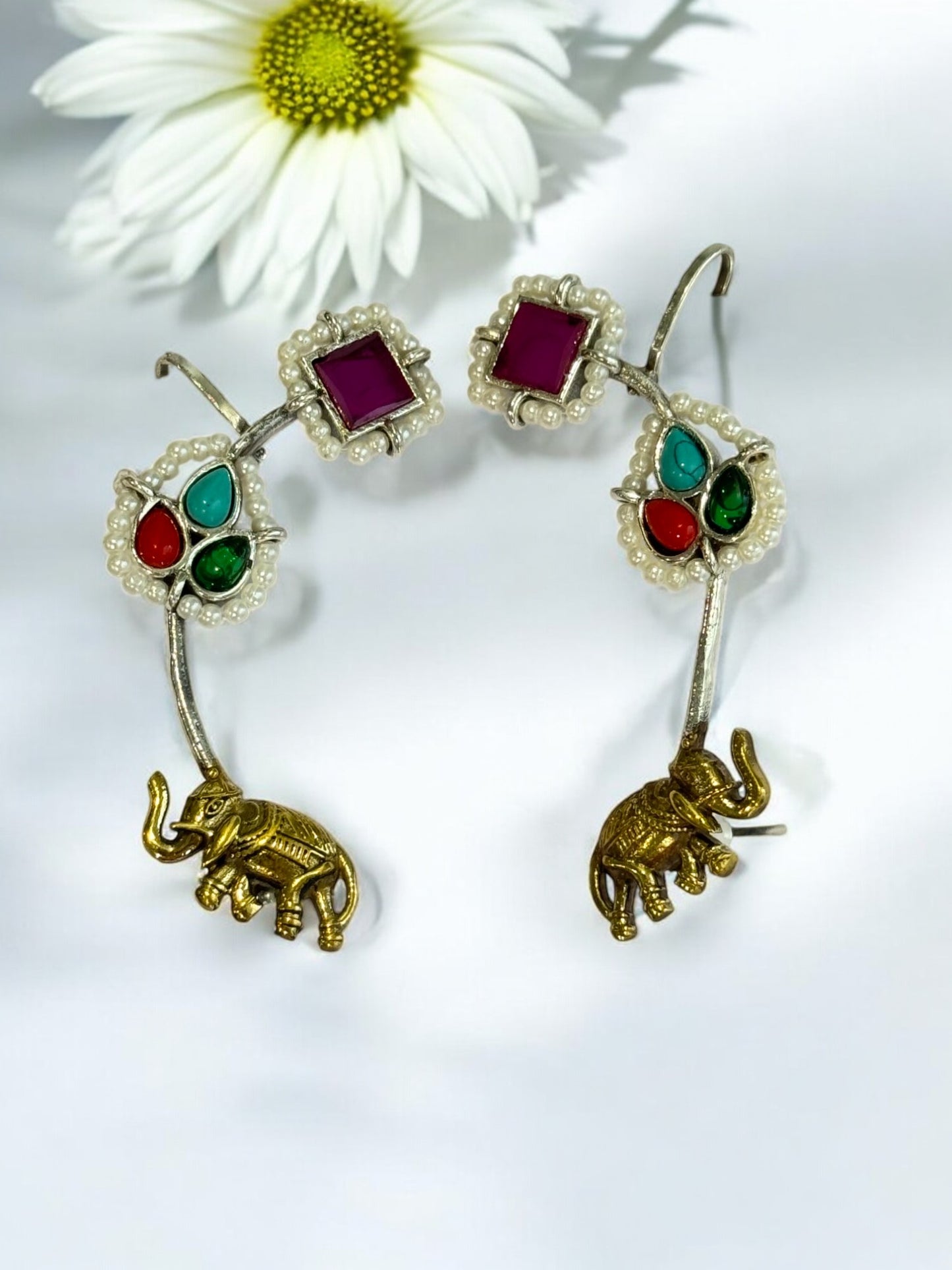 MULTI TARIKA GERMAN SILVER EAR CUFF