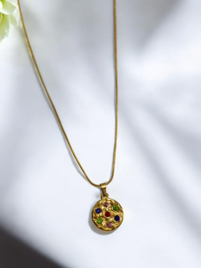 GOLDEN CHAIN WITH MULTI COLOR DIAMOND PENDENT