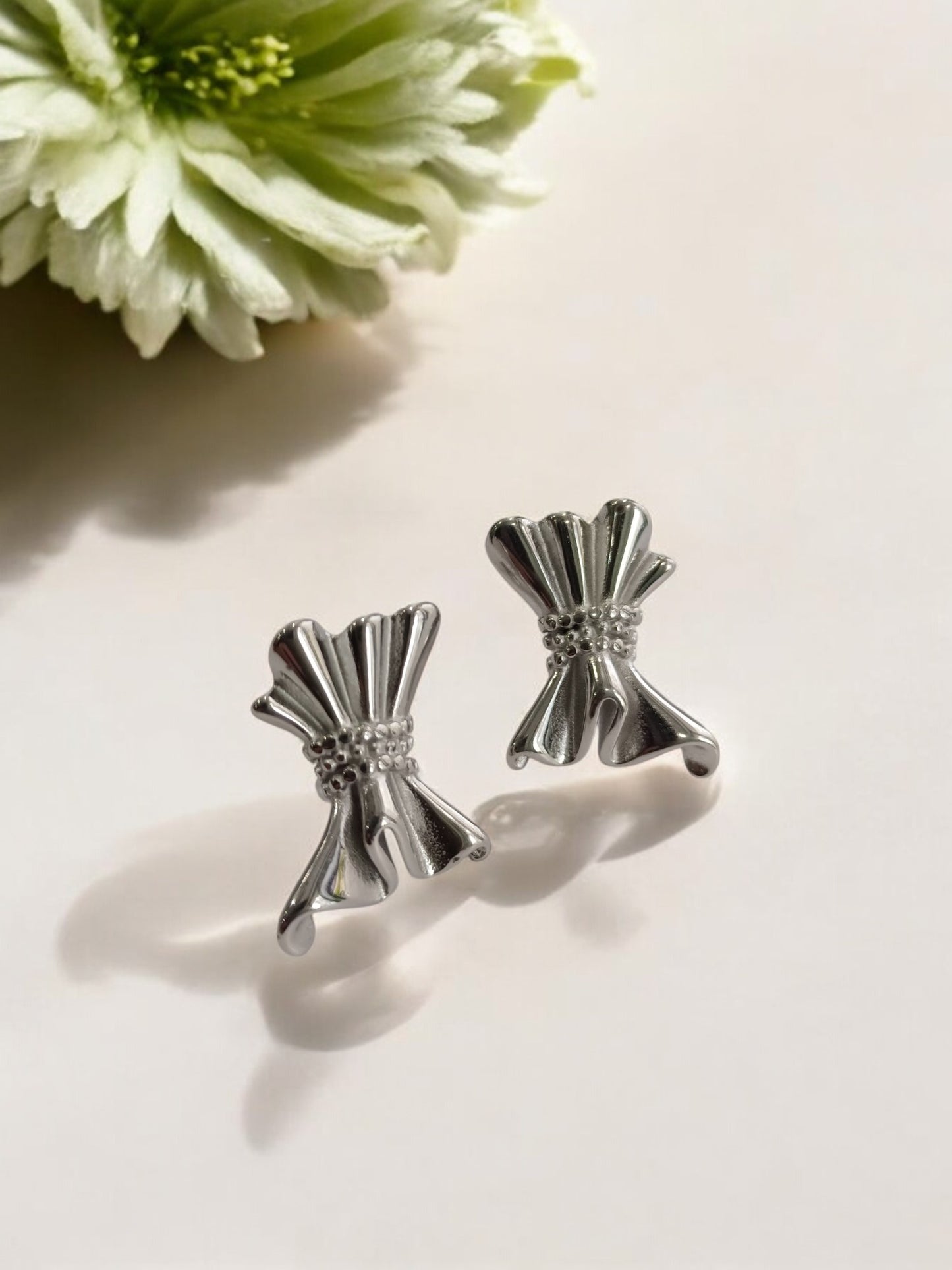 SILVER MID CENTURY VINTAGE TRACY EARRINGS