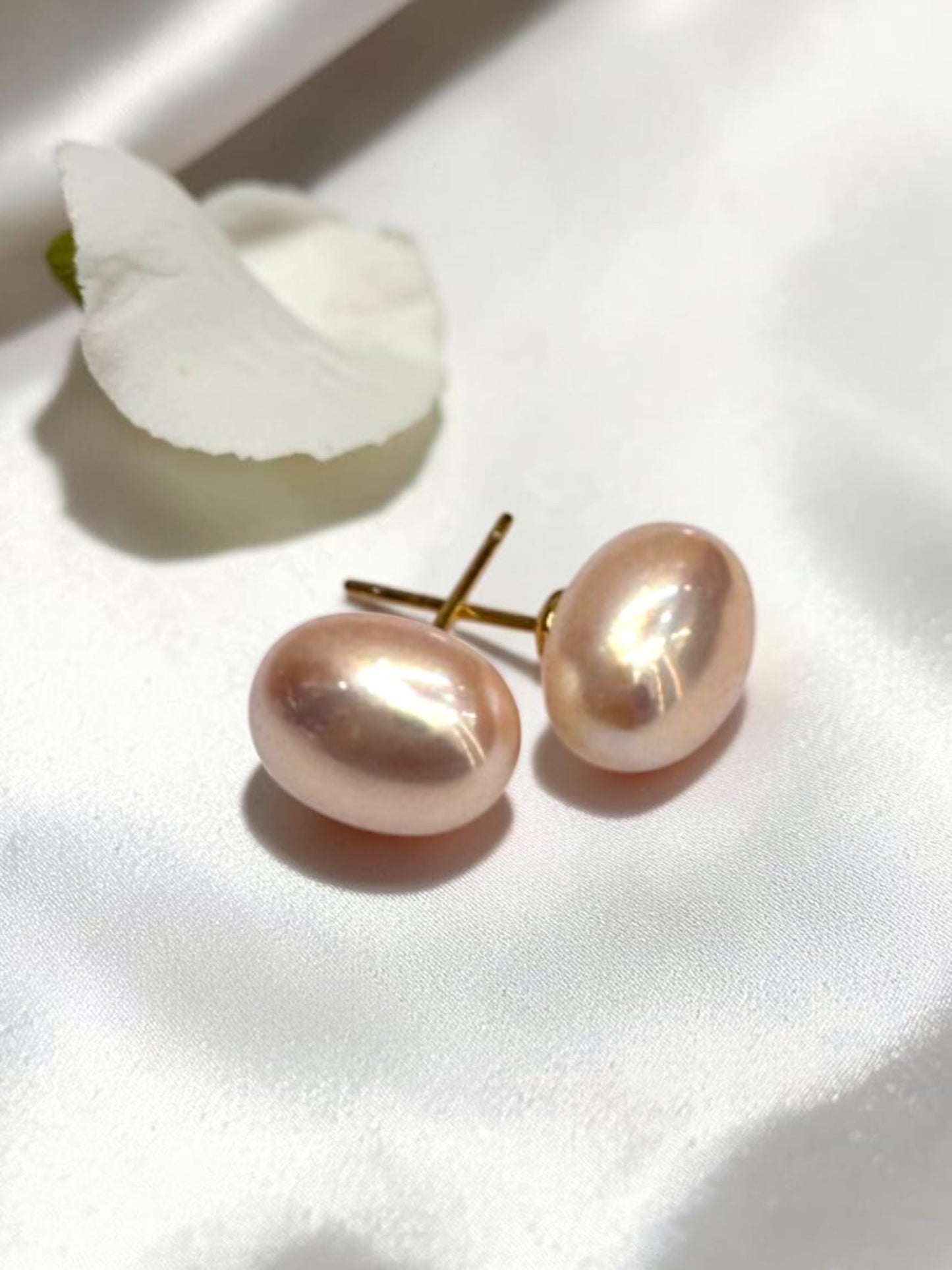 PINK BIG PEARL GLENN EARRINGS