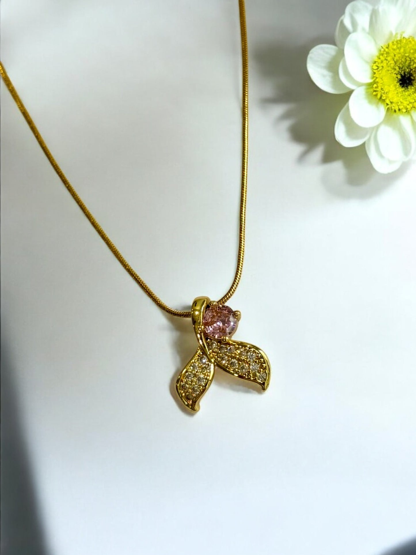 PINK DIAMOND RODRIGO NECKLACE