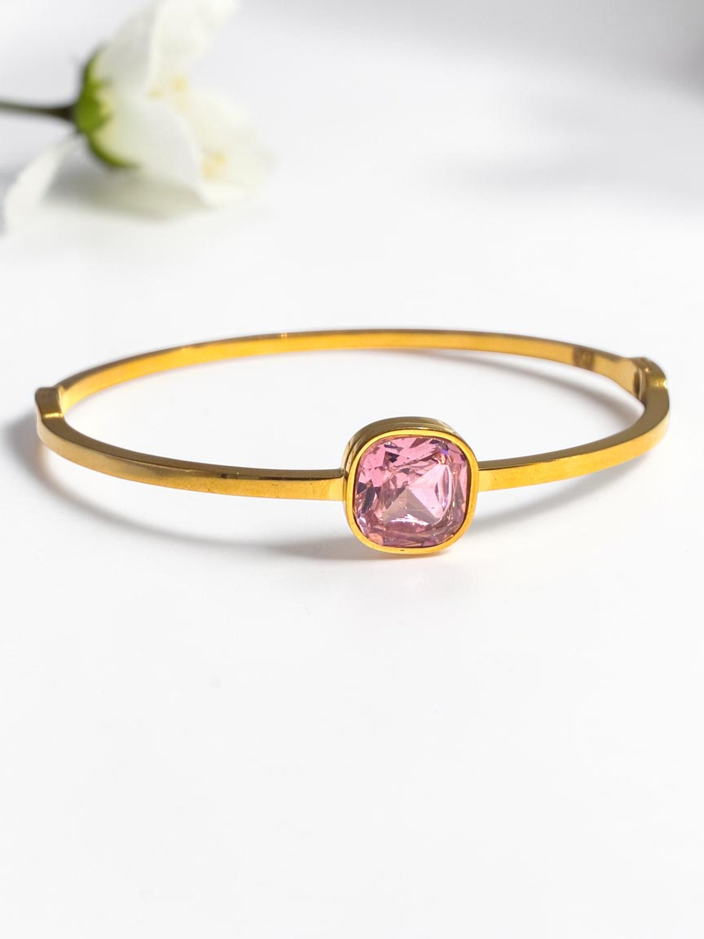 PINK STONE KYLIE BRACELET