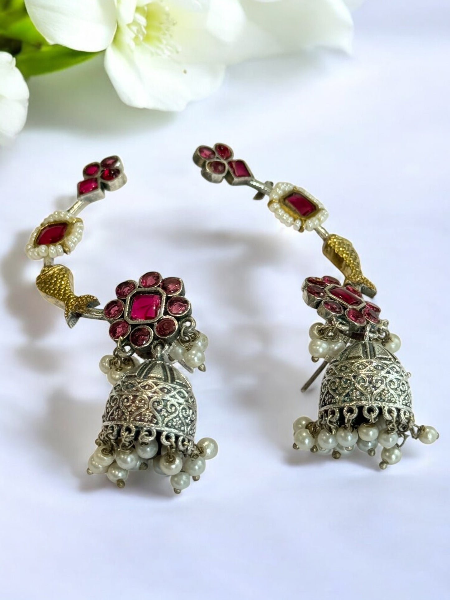 PINK ZHUHI GERMAN SILVER EAR CUFF