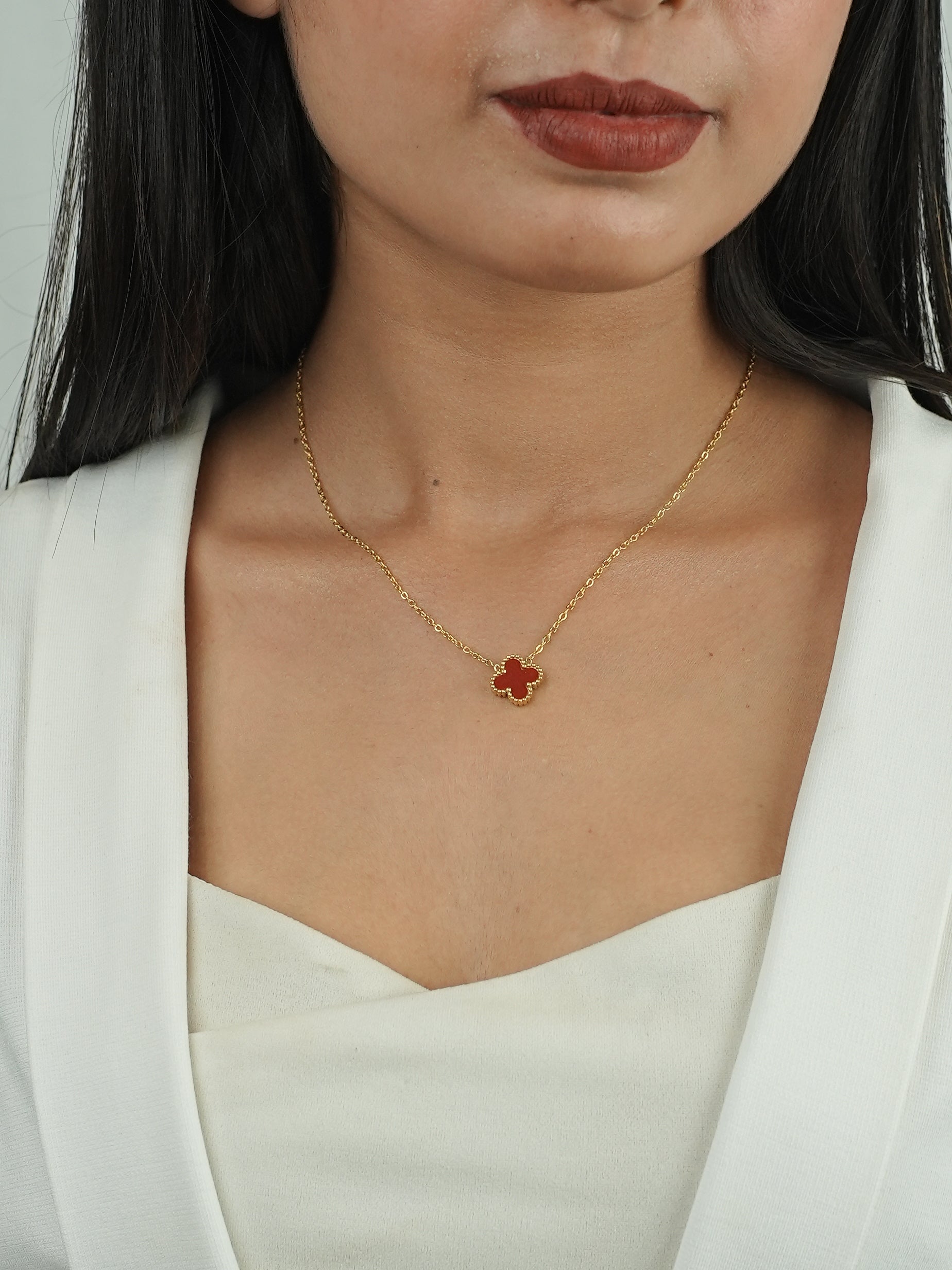 RED CLOVER JACK NECKLACE - Main Image