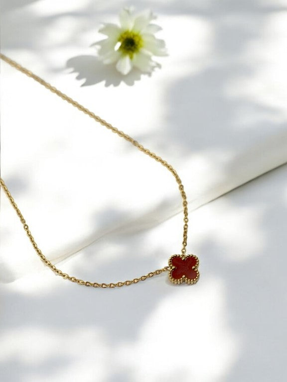 GOLDEN CHAIN WITH RED CLOVER