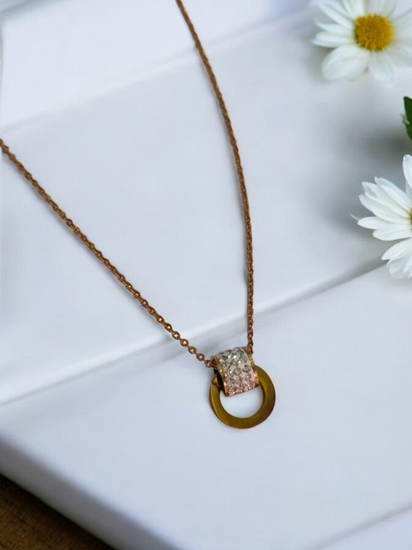 ROSE GOLD CHAIN WITH SHINY DIAMOND ROLL AND HANGED ROUND RING