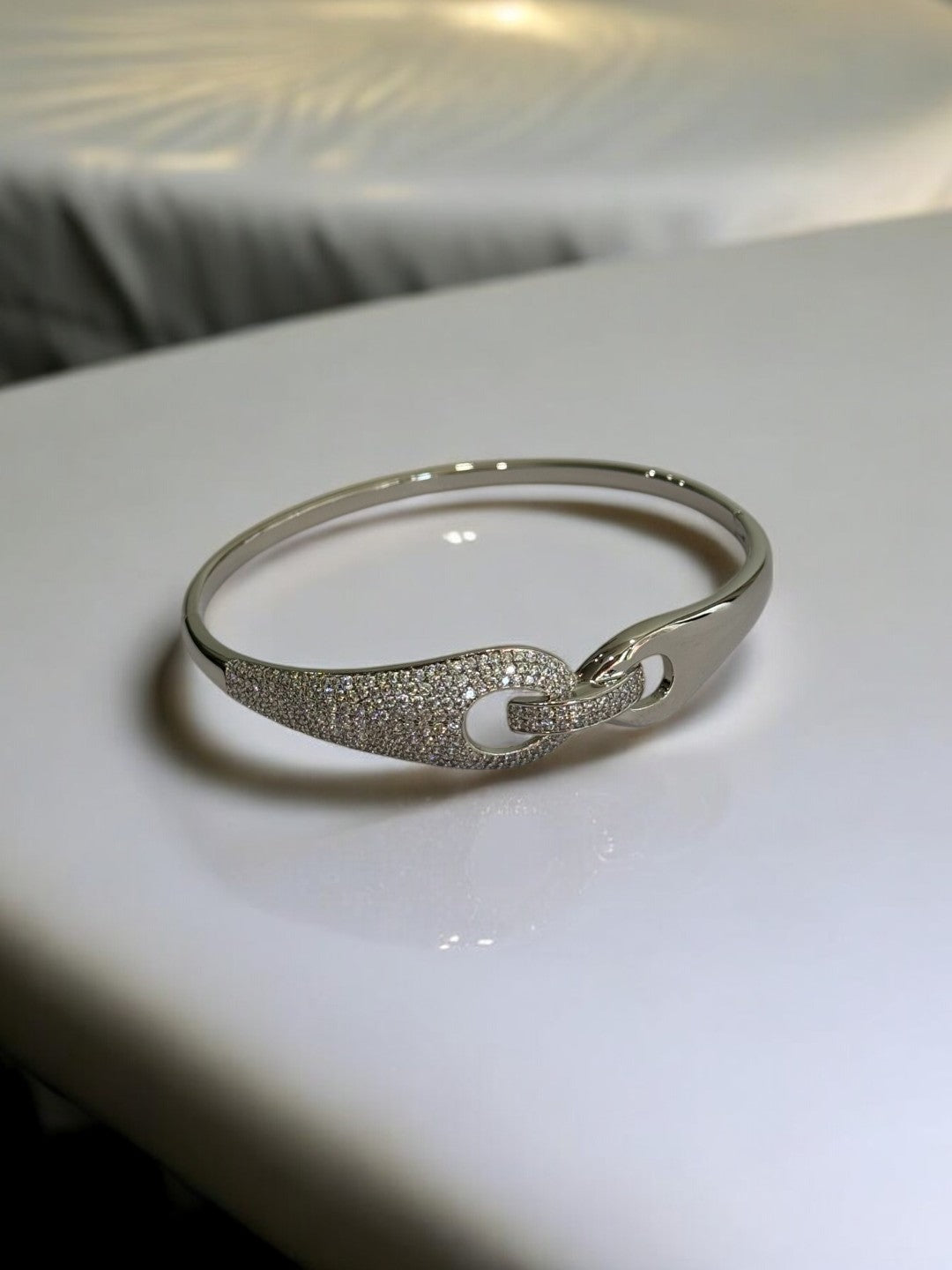 92.5 SILVER AND DIAMOND BRACELET